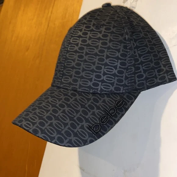♣️🩶♣️NWT BEBE All OverLogo 💯% Cotton Hat - Picture 13 of 16